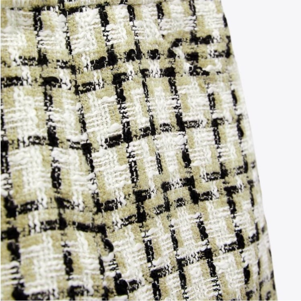 New Zara Highrise Plaid Tweed Cream, Beige & Black Shorts Size Extra Small - Picture 7 of 14